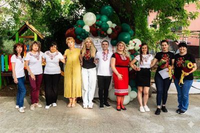 МАГИЯТА НА ФОЛКЛОРА И ДЕТСКИТЕ УСМИВКИ 3
