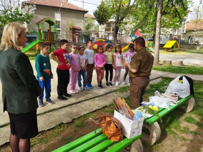 Как група "Пинокио" посадиха дърво 2