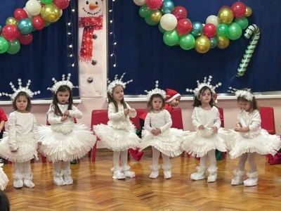 Малките снежинки от група "Пинокио", ДГ "Първи юни" - ДГ Първи юни - Горна Оряховица
